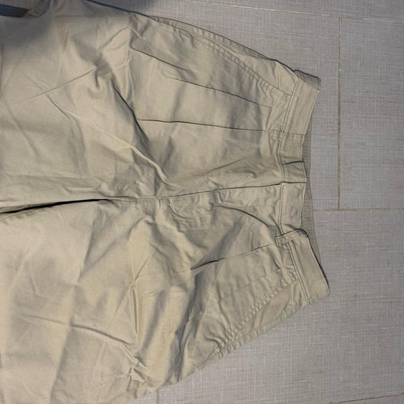 GAP Women's Khaki Elastic Waist Pleated Trousers - size 8 - Picture 3 of 14